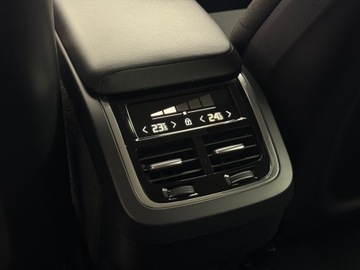 Volvo XC60 II 2020 Volvo XC 60 Momentum PRO / LED / CarPlay/AndroidAu, zdjęcie 11