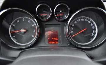 Opel Astra J Hatchback 5d 1.4 Turbo ECOTEC 140KM 2010 Opel Astra 1.4 Turbo Benzyna Xenon Tempomat Cz. parkowania INFINITI 1.4, zdjęcie 24