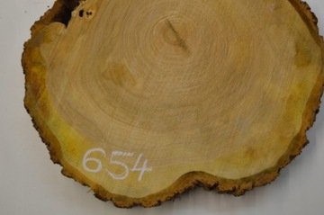 Долька вишни 47x47 см, толщина 5 см, дерево для стола