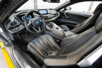 BMW i8 Coupe Elektryczny + R3 1499 362KM 2017 BMW i8 Protonic. 2 wł. Bezwypadek. Salon Polska., zdjęcie 21