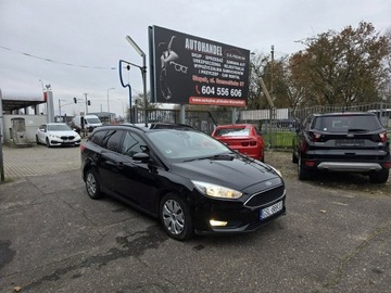 Ford Focus III Kombi Facelifting 1.0 EcoBoost 125KM 2017 Ford Focus 1.0 EcoBoost 125 KM, Grzana Kierownica,