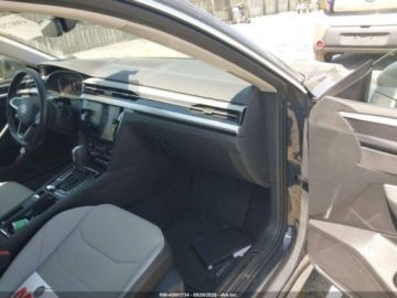 Volkswagen Arteon 2021 Volkswagen Arteon 2.0T SE 2021 2.0 Benzyna 268KM, zdjęcie 6