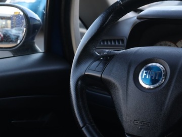 Fiat Punto Grande Punto Hatchback 5d 1.9 Multijet 130KM 2006 Fiat Grande Punto 1.9 MutliJet, Klima,ALU, zdjęcie 19