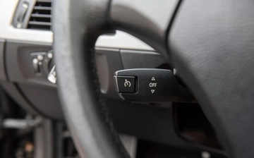 BMW Seria 3 E90-91-92-93 Limuzyna E90 325d 197KM 2009 BMW Seria 3 3.0D 197KM LCI Skora Szyber Navi Automat Gwarancjia 3.0, zdjęcie 17