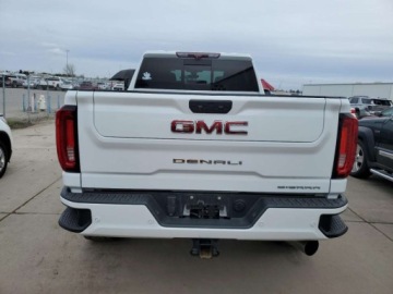  GMC Sierra K2500 Denali 2020 6.6l 6.6 Diesel 445KM, zdjęcie 2