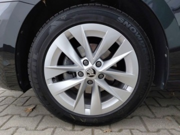 Skoda Octavia IV Liftback 2.0 TDI 150KM 2023 Skoda Octavia 2.0TDI 150KM Ambition DSG SerwisASO Kessy Led Kamera SmartLi, zdjęcie 29