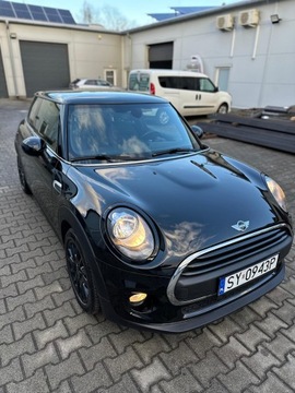 Mini One II 2015 MINI MINI (F55) One D 95 KM stan BDB, zdjęcie 2