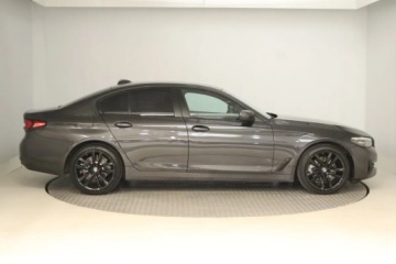 BMW Seria 5 G30-G31 Limuzyna Facelifting 2.0 518d 150KM 2021 BMW 5 518d, Salon Polska, 1. Właściciel, zdjęcie 5