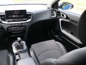Kia XCeed Crossover 1.6 CRDi SCR 136KM 2021 Kia XCeed 1.6 CRDi MHEV, Skóra, Navi, Klima, zdjęcie 7
