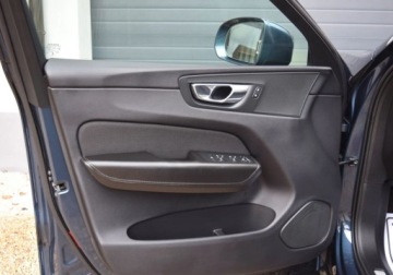 Volvo XC60 II Crossover D3 150KM 2018 Volvo XC 60 2.0 d Manual Virtual Panorama Navi Ledy Blis 2.0 Diesel 150KM, zdjęcie 16