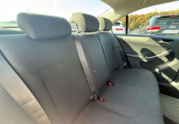 Volkswagen Jetta VI Sedan Facelifting 2.0 TDI 110KM 2016 Volkswagen Jetta Polski salon 2.0 Diesel 110KM, zdjęcie 11