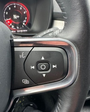 Volvo XC40 Crossover 1.5 T3 163KM 2020 Volvo XC 40 Niemcy Harman Navi Grzane Fotele 1.5 Benzyna 163KM, zdjęcie 10