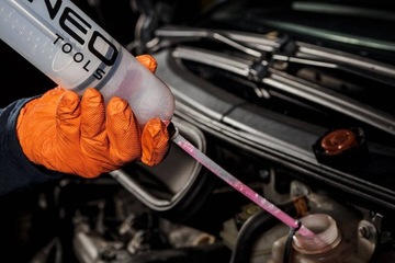 10-805 Шприц для рабочих жидкостей 200 мл