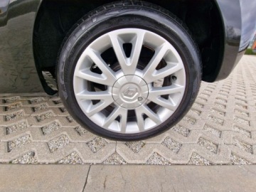 Renault Twingo II Hatchback 3d 1.2 16v 75KM 2011 Renault Twingo 1.2 75Ps Panorama Pol skory Alu Czarny 1.2 Benzyna 75KM, zdjęcie 25