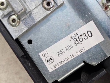 ROLETA + MŘÍŽKA KUFRU VELMI DOBRÝ MERCEDES W203 TŘÍDA C KOMBI