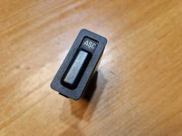 BMW E36 E38 Przełącznik Przycisk ASC Kontroli Trakcji 1390806
