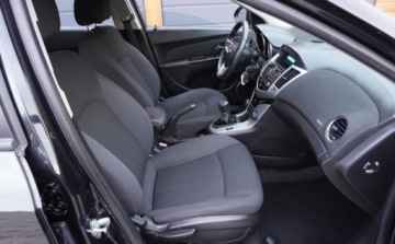 Chevrolet Cruze Sedan 1.6 16V DOHC 124KM 2012 Chevrolet Cruze Bezwypadkowy Serwisowany 1-Wlasciciel Klimatyzacja Tempoma, zdjęcie 19