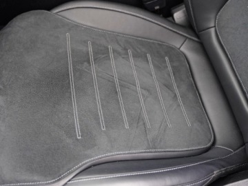 Mercedes GLC C254/X254 Coupe 2.0 220d 197KM 2026 GLC Coupe 220 d 4-Matic AMG Line 2.0 (197KM) 2026, zdjęcie 6