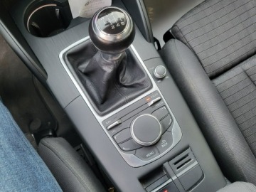 Audi A3 8V Hatchback 3d 1.4 TFSI 122KM 2013 Audi A3 3-drzwiowe 1.4 TSI 122 KM Oryginalny Przeb, zdjęcie 28