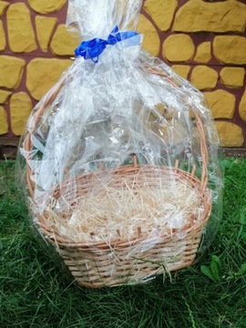 Украшение бантом из лент для плетеных корзин