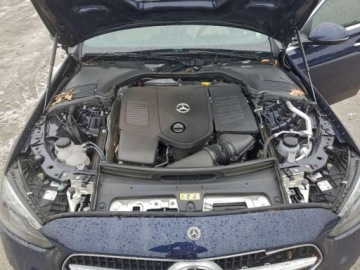 Mercedes Klasa C W206 2023 Mercedes-Benz Klasa C 300 4Matic 2023 2.0 Benzyna 255KM, zdjęcie 6