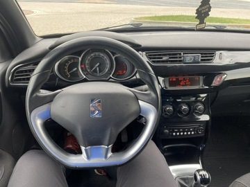 DS 3 Hatchback (Citroen) 1.6 VTi 120KM 2011 Citroen DS3 Benzyna Zarejestrowany Klima LED, zdjęcie 9
