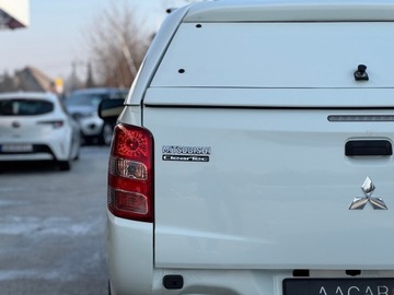 Mitsubishi L200 V Club Cab 2.4 154KM 2019 Mitsubishi L200 2.4 d DC Invite EU6 / Wyciągarka /, zdjęcie 32