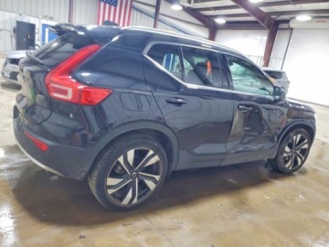 Volvo XC40 2024 Volvo XC 40 Plus 2024 2.0 Benzyna 247KM, zdjęcie 3