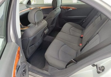 Mercedes Klasa E W211 2003 Mercedes-Benz Klasa E Mercedes-Benz Klasa E 2.7 Diesel 170KM, zdjęcie 14