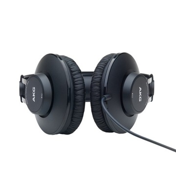 AKG K52 профессиональные закрытые студийные наушники.