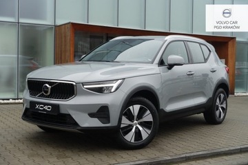 Volvo XC40 Crossover Facelifting 1.5 T2 129KM 2024 Volvo XC40 T2 (129 KM) Benzyna, Core