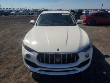 Maserati Levante 3.0 V6 GDI 350KM 2019 Maserati Levante 2019 MASERATI LEVANTE 3.0 Benzyna 350KM, zdjęcie 4
