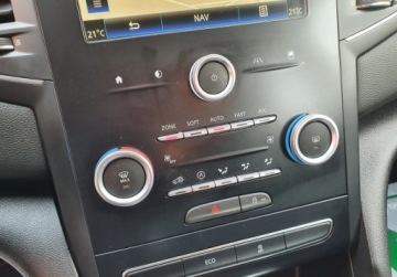 Renault Megane IV Hatchback 5d 1.2 Energy TCe 100KM 2016 Renault Megane LED Bezwypadkowa Serwis GetHelp 1.2 Benzyna 100KM, zdjęcie 14