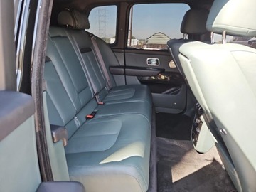 Rolls-Royce 2022 Rolls-Royce Cullinan 2022 6.8l 6.8 Benzyna 563KM, zdjęcie 12