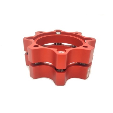 ПРОСТАВКИ ДЛЯ QUAD 2 ШТ. 4/136 30 ММ КРАСНЫЕ АНОДИРОВАННЫЕ