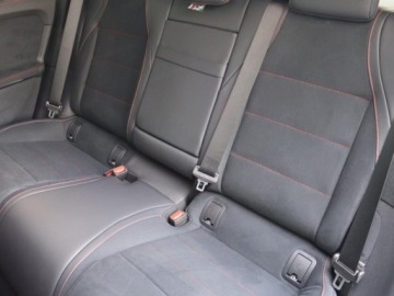 Mercedes GLB 2026 350 4M Pakiet Advanced Plus z Dodatkami Cyfrowymi + Trzeci rząd +Night, zdjęcie 11