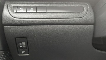 Peugeot 208 I Hatchback 5d Facelifting 1.2 PureTech 82KM 2016 Peugeot 208 1.2i 82PS OPŁACONY Bezwypadkowy, zdjęcie 30