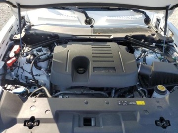 Land Rover Defender IV (L663) 2023 Land Rover Defender 2023r., 90 SE, od ubezpieczalni 3.0 Benzyna 395KM, zdjęcie 10