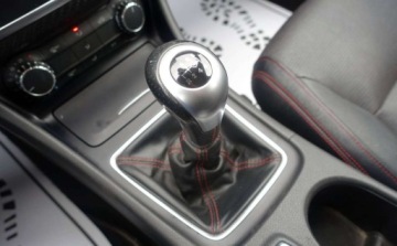 Mercedes Klasa A W176 Hatchback 5d Facelifting 200 d 136KM 2015 Mercedes-Benz Klasa A 200CDI 136KM AMG Line Niski przebieg Biksenon Skora, zdjęcie 24