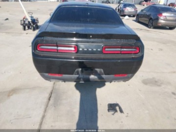 Dodge Challenger III 2022 Dodge Challenger DODGE CHALLENGER RT 5.7 Benzyna 372KM, zdjęcie 3