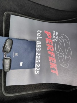 Peugeot 3008 II Crossover 1.2 PureTech 130KM 2019 Peugeot 3008 Full LED Navi Kamera Klimatronik Sensor 1.2 Benzyna 130KM, zdjęcie 23