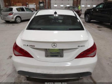 Mercedes CLA C118/X118 2019 Mercedes-Benz CLA MERCEDES-BENZ CLA 250 4MATIC 2.0 Benzyna 208KM, zdjęcie 3
