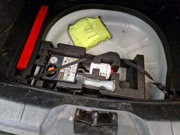 Volvo V40 II Hatchback 1.6 D2 115KM 2013 Volvo V40 II 1.6 D2 1,6, serwisowany, bezwypadkowy (MY 2014), zdjęcie 16