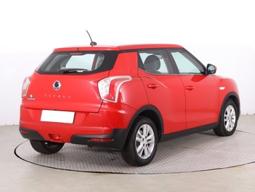  SsangYong Tivoli 1.6 e-XDi, Salon Polska, zdjęcie 4