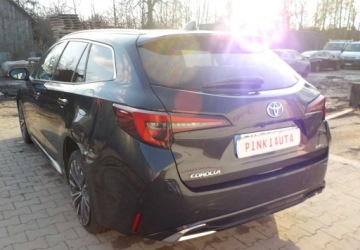 Toyota Corolla XII TS Kombi Facelifting 1.8 Hybrid 140KM 2024 Toyota Corolla Okazja 1.8 Hybryda 140KM, zdjęcie 9