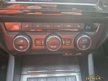 Skoda Octavia III Scout 2.0 TDI 184KM 2015 Skoda Octavia Wersja Scout, 4x4,Xenon-Led 2.0 Diesel 184KM, zdjęcie 5