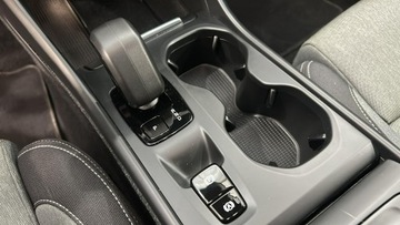 Volvo XC40 Crossover Facelifting 2.0 B3 163KM 2022 Volvo XC 40 B3 Core aut Kombi, zdjęcie 17