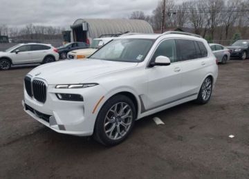 BMW X7 SUV Facelifting 3.0 40i 381KM 2025 BMW X7 2025r., xDrive40i, 3.0L, od ubezpieczalni 3.0 Benzyna 380KM, zdjęcie 2