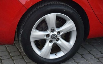 Opel Astra J Hatchback 5d 1.6 Turbo ECOTEC 180KM 2010 Opel Astra 1.6TB Automat Klima Sprowadzony Oplacony 1.6 Benzyna 180KM, zdjęcie 8