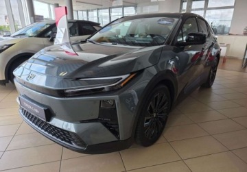 Toyota C-HR II 2026 Toyota C-HR Toyota C-HR 343 KM EXECUTIVE 4X4 2026 Elektryczny, zdjęcie 1